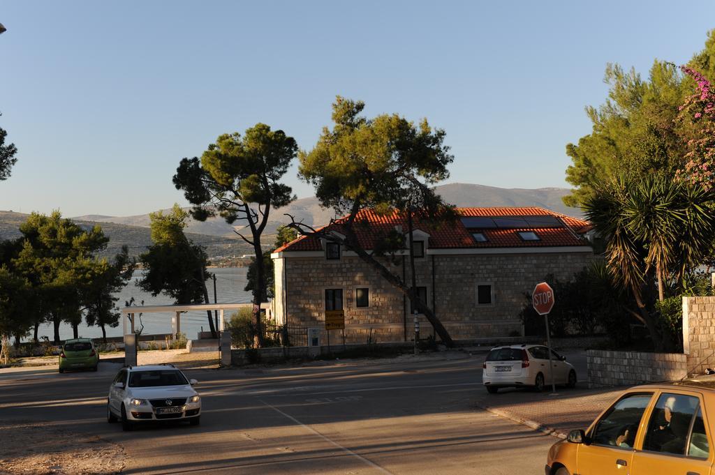 Villa Sveti Kriz Trogir Exterior foto